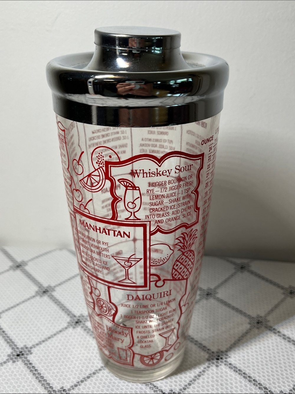 vintage Irvinware cocktail shaker 
1970s
classic drink recipes printed
24 ounce